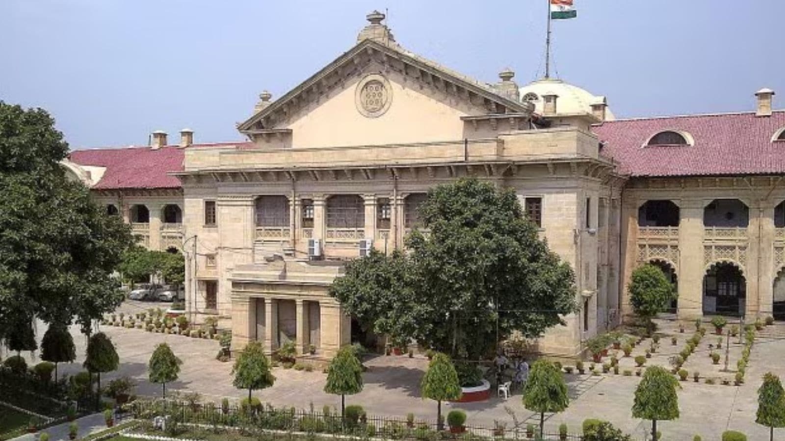 Allahabad HC dismisses pleas challenging govt order on merger of primary schools