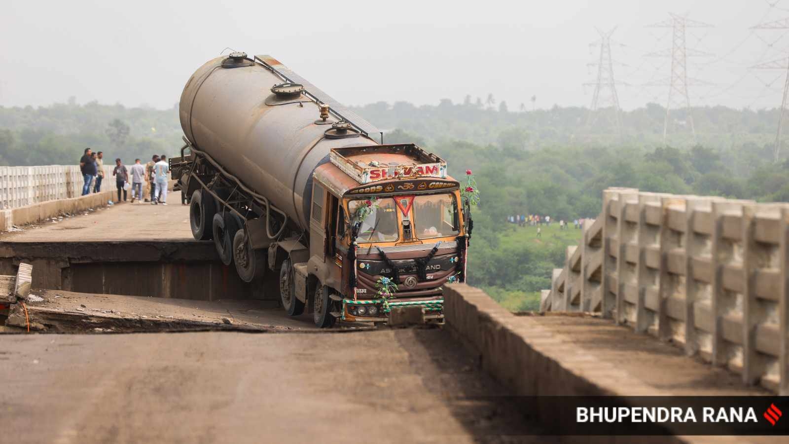 Bodies under concrete slab, truck hanging precariously above: What rescue personnel at Vadodara bridge collapse site are up against