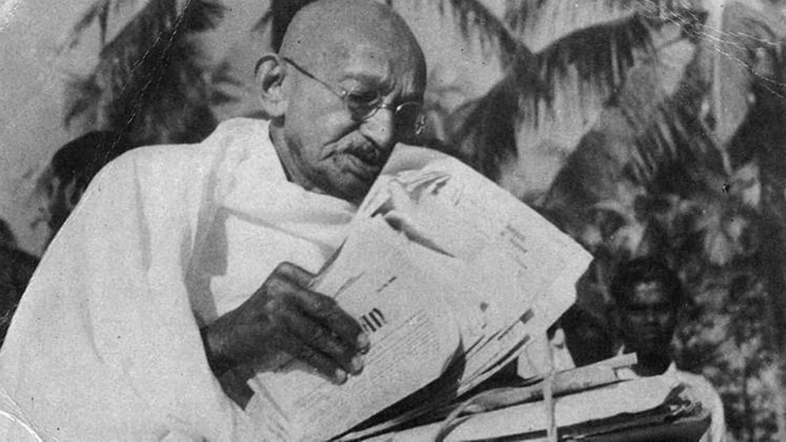 History Headline: Far from politics, journey of Hindi in southern states