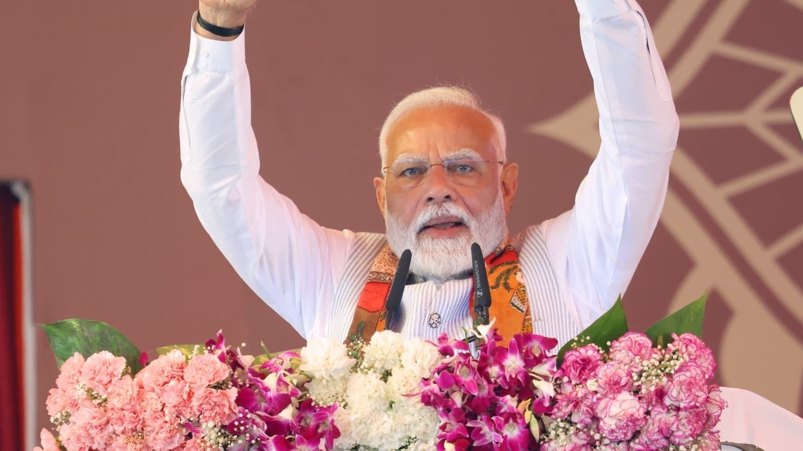 Projects worth Rs 5000 crore and a political message: Bengal gears up ahead of PM Modi's rally