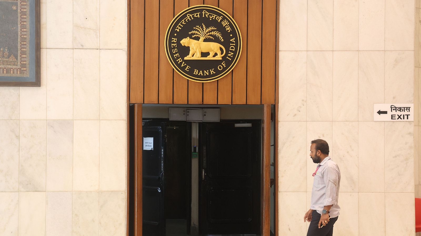 RBI bans foreclosure charges on floating rate loans to MSEs: How will it benefit small businesses?