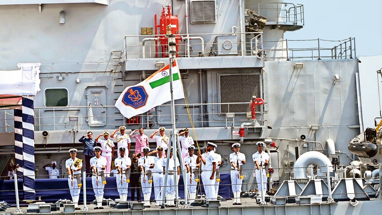 Ist indigenous diving support vessel Nistar commissioned