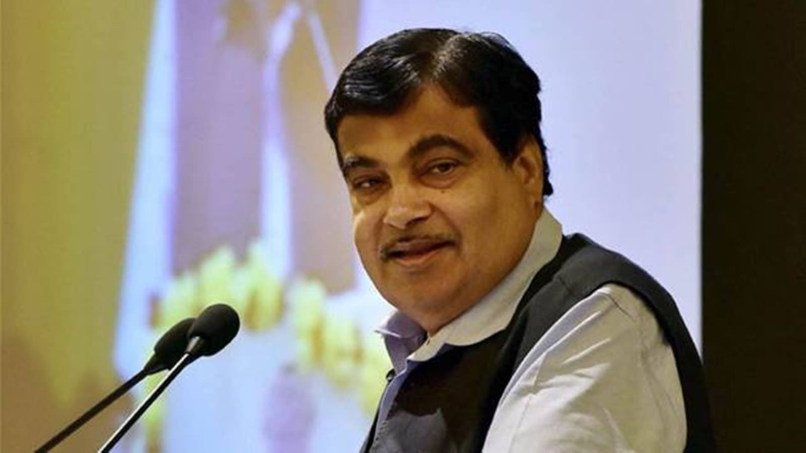Gadkari opens purse strings for highway projects across Jharkhand
