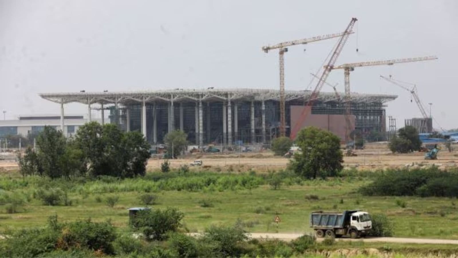 No construction in  20-km radius of Noida airport without NOC