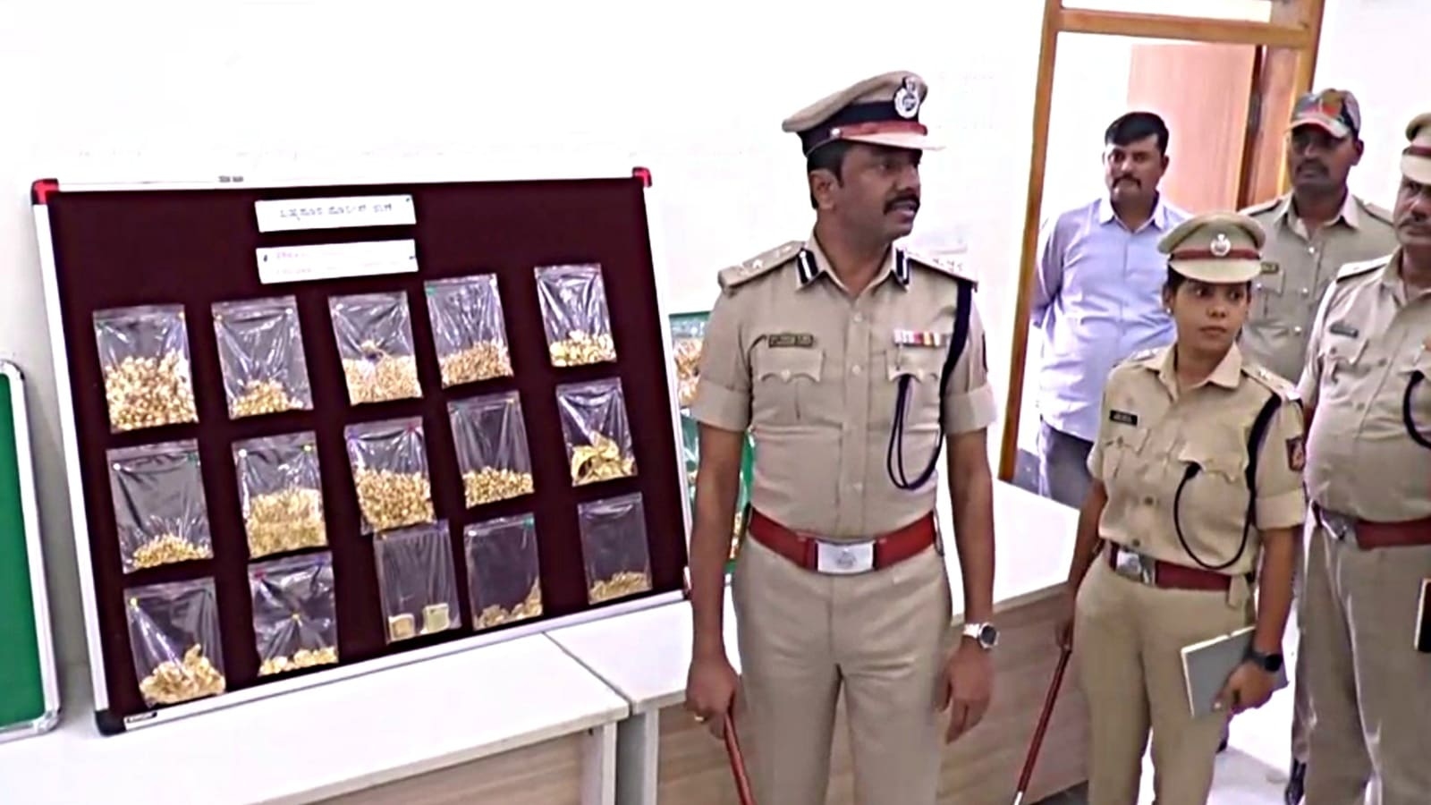 How a Rs 30 pav bhaji helped police crack Rs 3-crore heist at jewellery shop in Karnataka's Kalaburagi