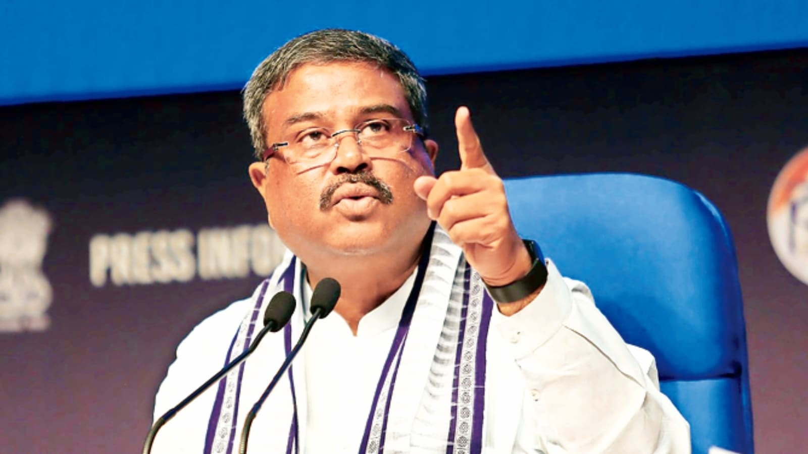 Rahul, Pradhan spar over ‘vacant' reserved varsity teaching posts