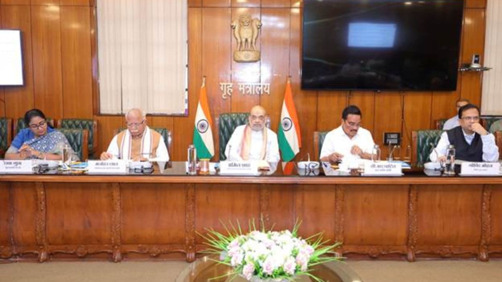 Delhi, Haryana & UP should work together to clean Yamuna: Amit Shah