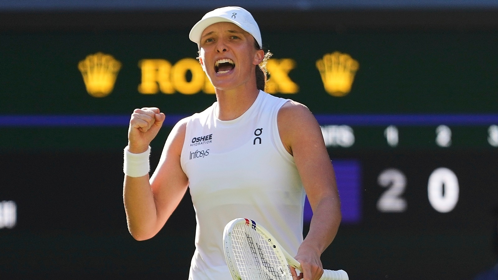 Iga Swiatek wins maiden Wimbledon title with historic 6-0, 6-0 steamrolling of Amanda Anisimova in final