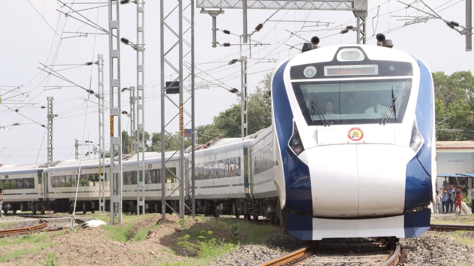 Patna to Howrah Vande Bharat Express train gets 20-coach rake; check ticket price, stoppages and more
