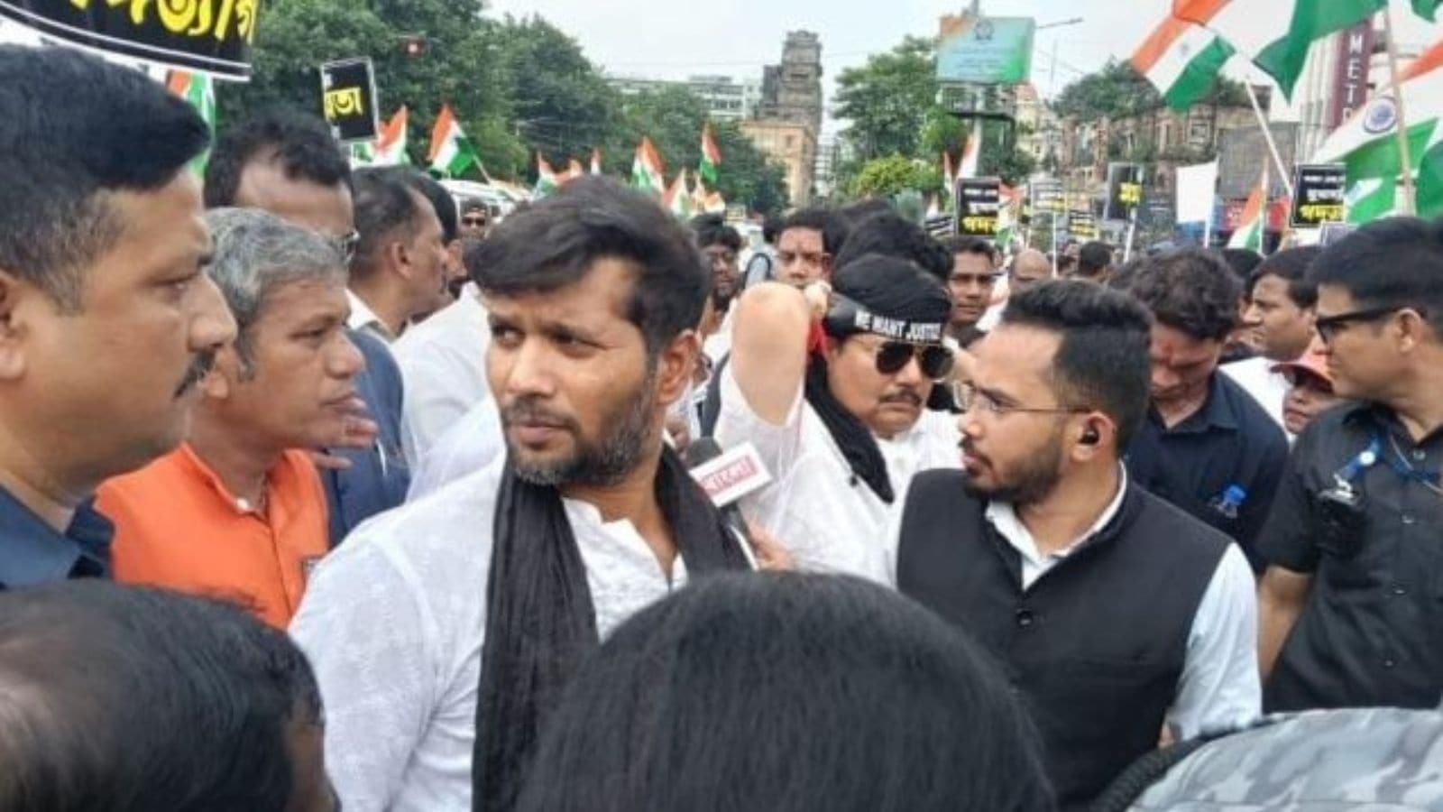 BJP MLA Ashok Dinda and other party leaders move Calcutta HC after Kolkata Police summons related to ‘attacks on policemen' at Nabanna Abhijan