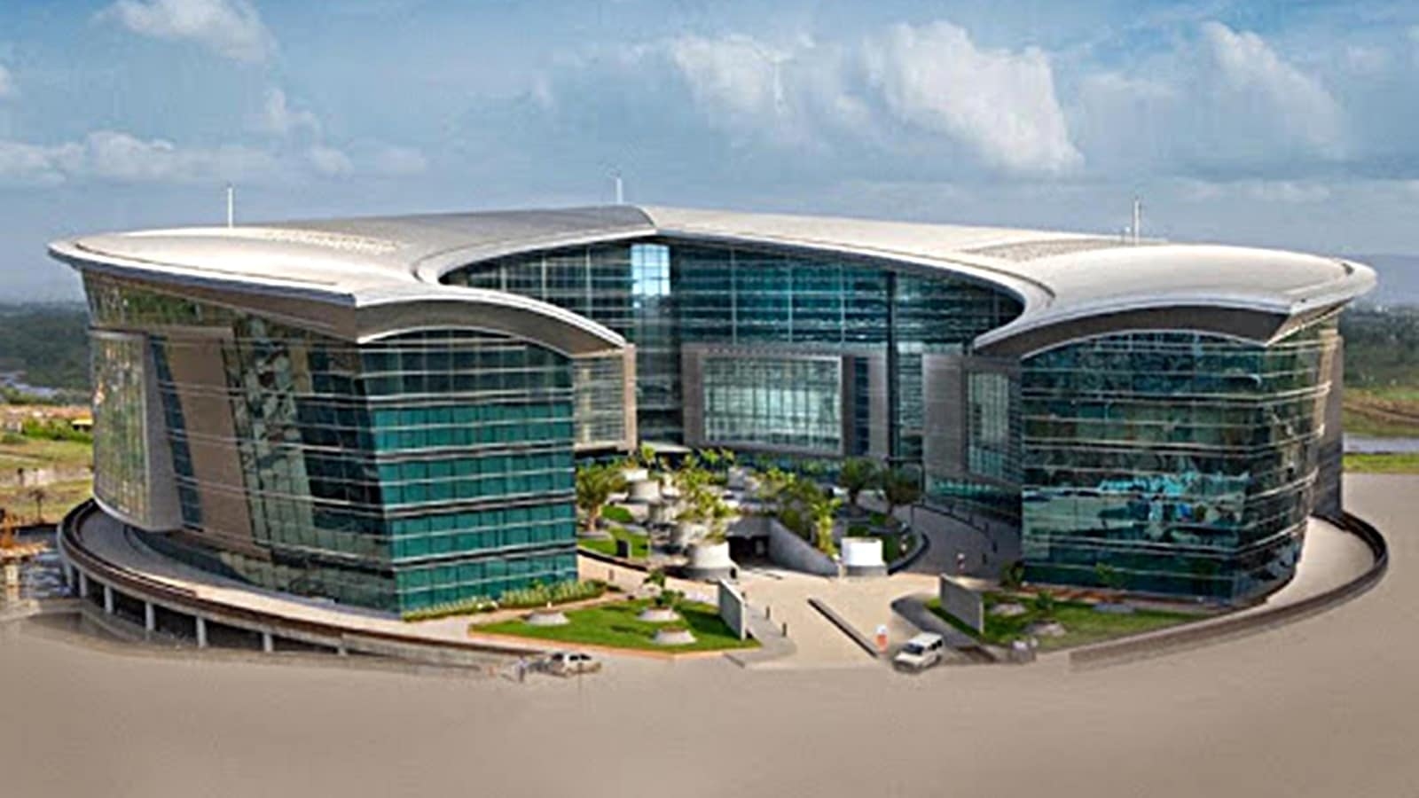 Security guards threatened, Rs 5 lakh extortion demanded from EON Kharadi Infrastructure; FIR lodged
