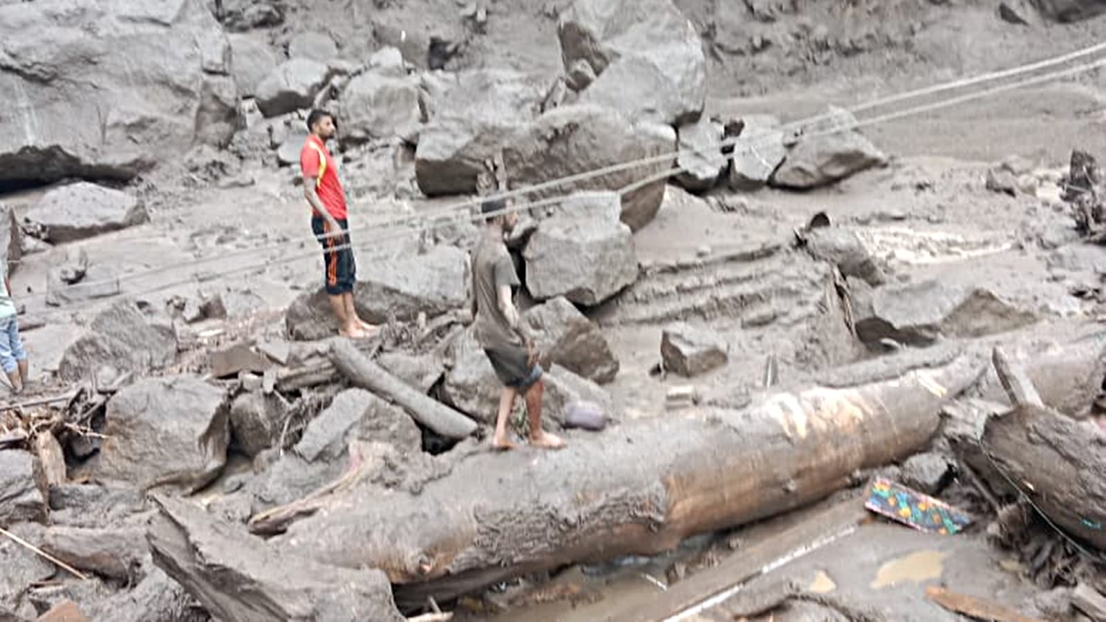 Many pilgrims were standing in nullah when cloudburst hit, several swept away: Locals on Kishtwar tragedy