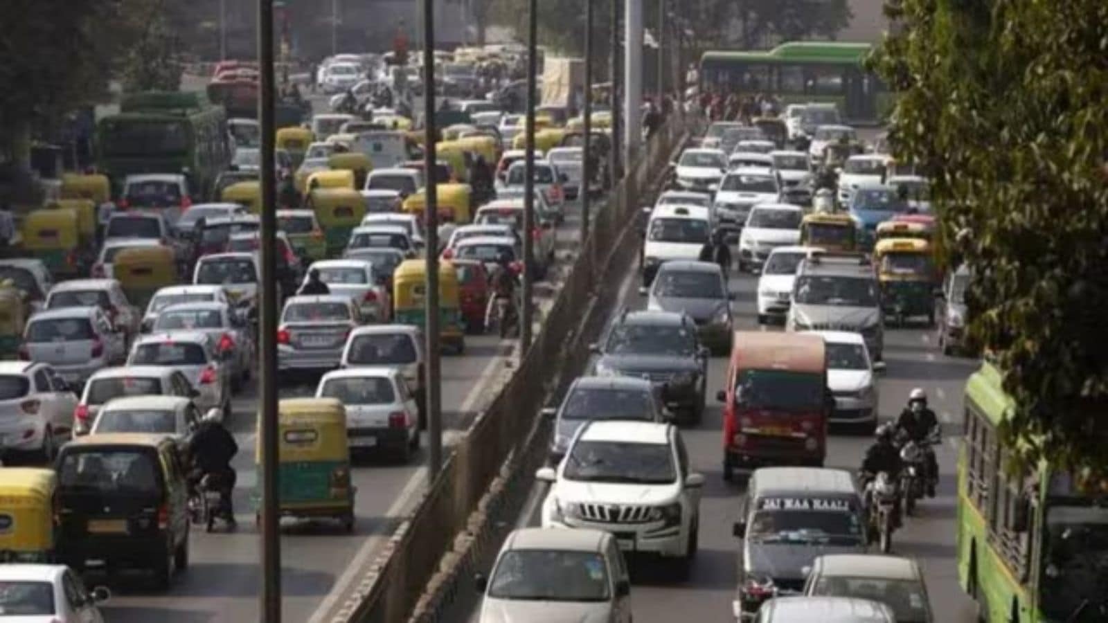 From 12 to 30 km per hour by Dec 2026: State Govt plans steps to increase travel speed in Pune