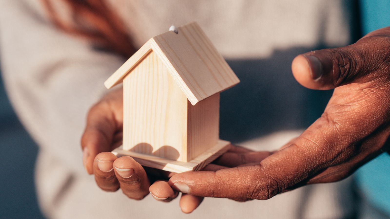 Affordable housing shrinks, luxury booms, prices surge: A snapshot of India's real estate market in five charts