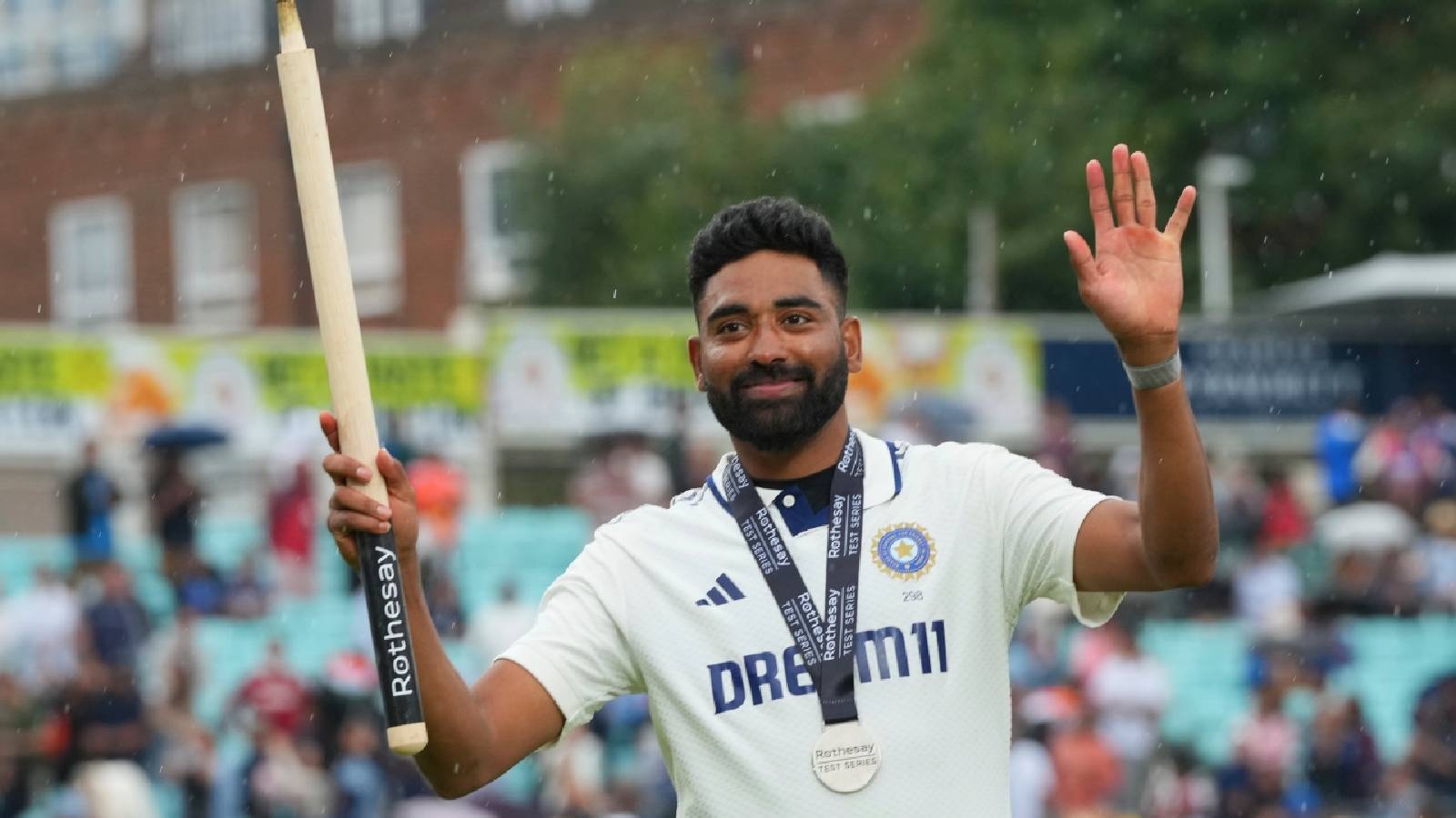 IND vs ENG: ‘It was very fitting for Siraj to get the final wicket..' Nasser Hussain hails Indian fightback led by pacer