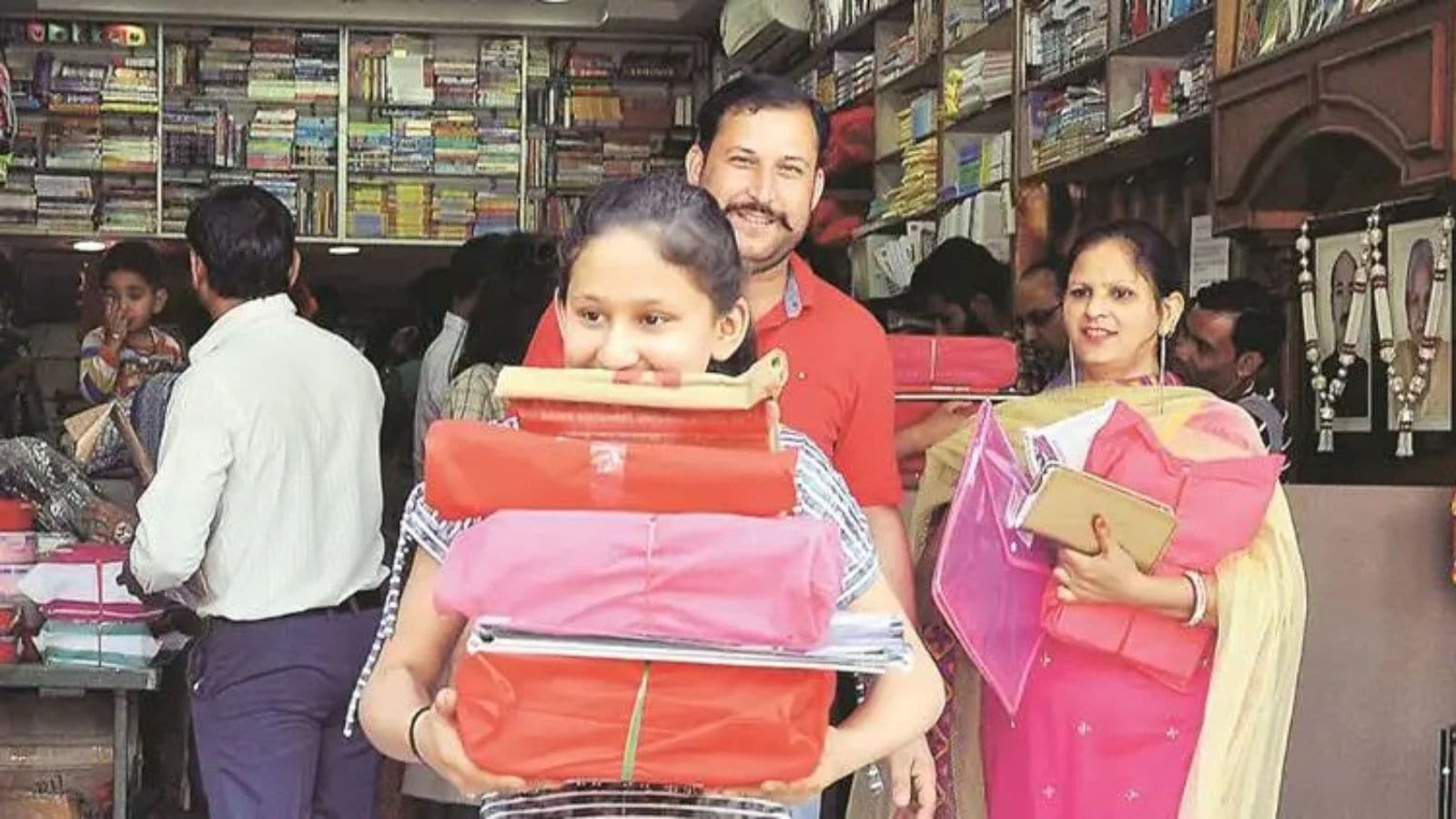 AAP objects to BJP leaders' photos on notebooks distributed to Surat students