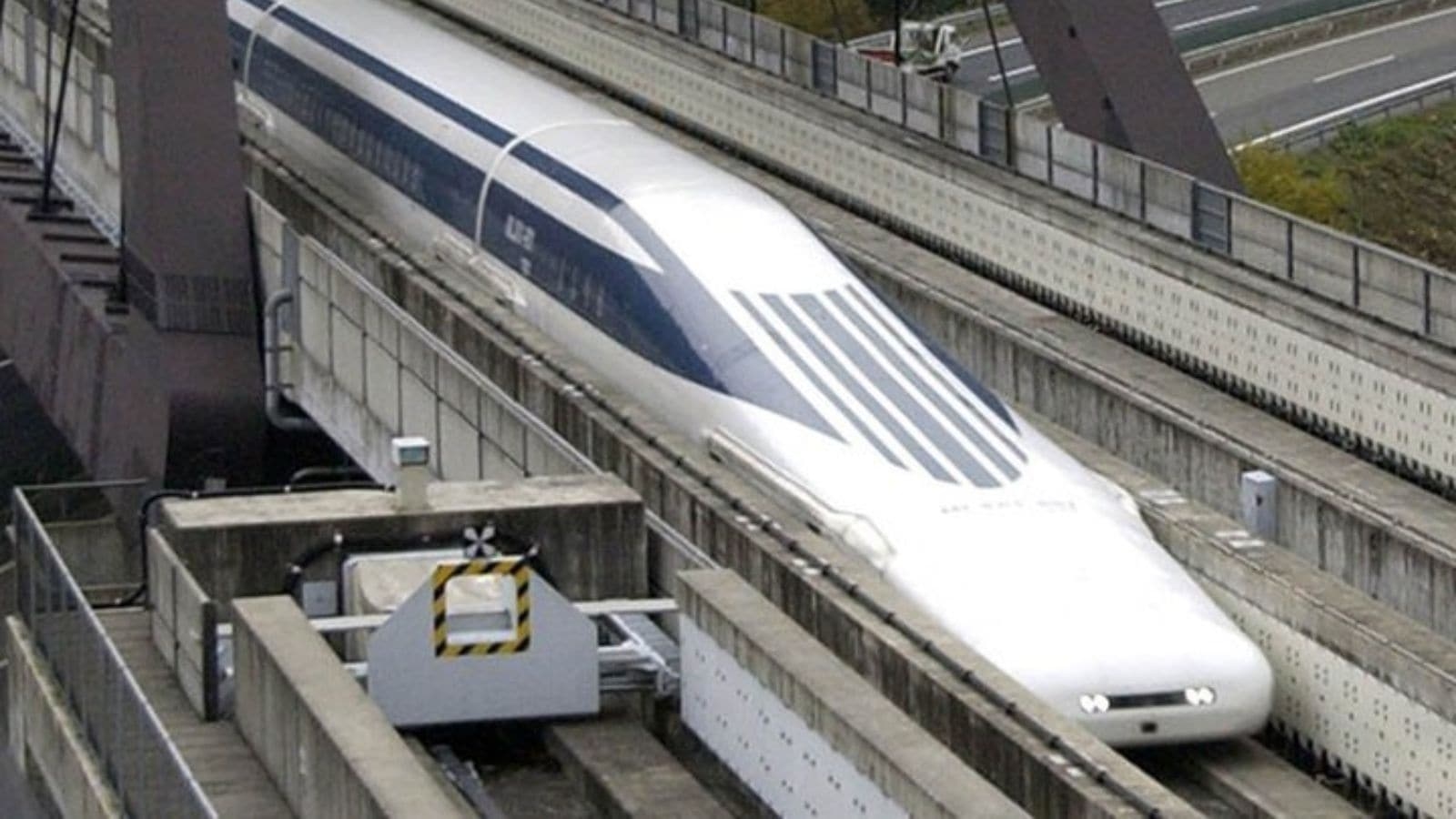 US cancels $26 million grant for long-stalled high-speed rail project