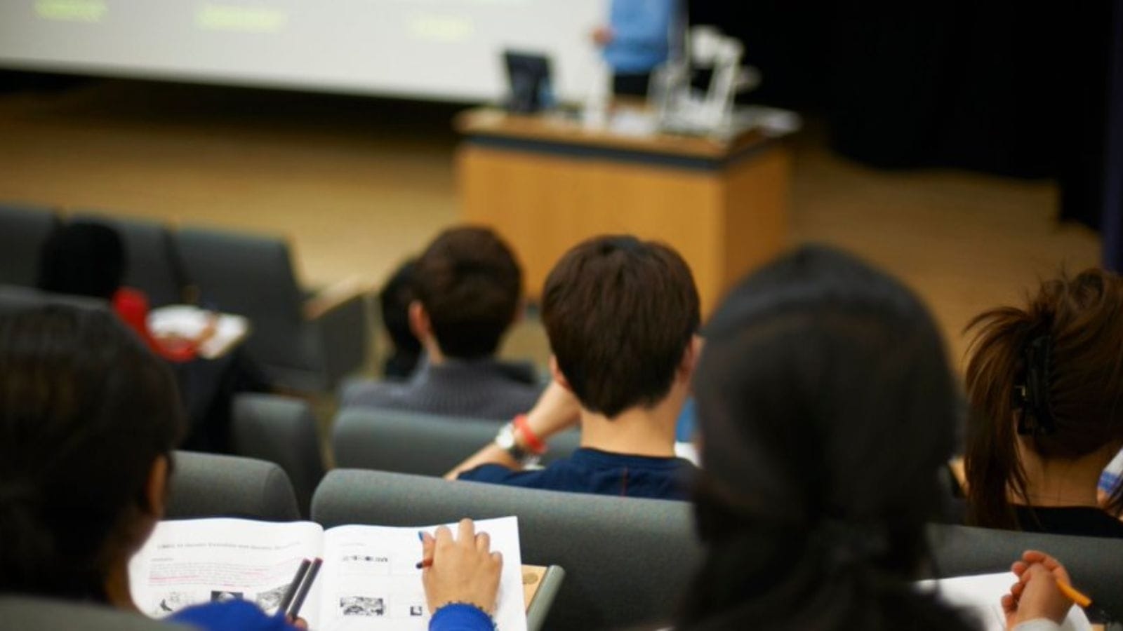 Chinese students at UK universities asked to monitor classmates, report on talks critical of China: report