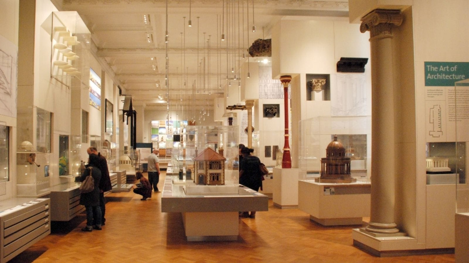 London's Victoria and Albert Museum to soon display Maharashtra's iconic Paithani saris