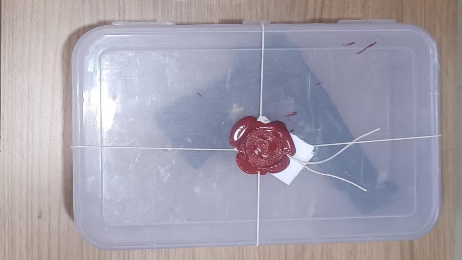 The weapon and ammunition were allegedly seized from accused Zeeshan Ali's house in Noida, they said, adding that an ATS team, acting on information revealed by him, had taken him to his residence in Noida.