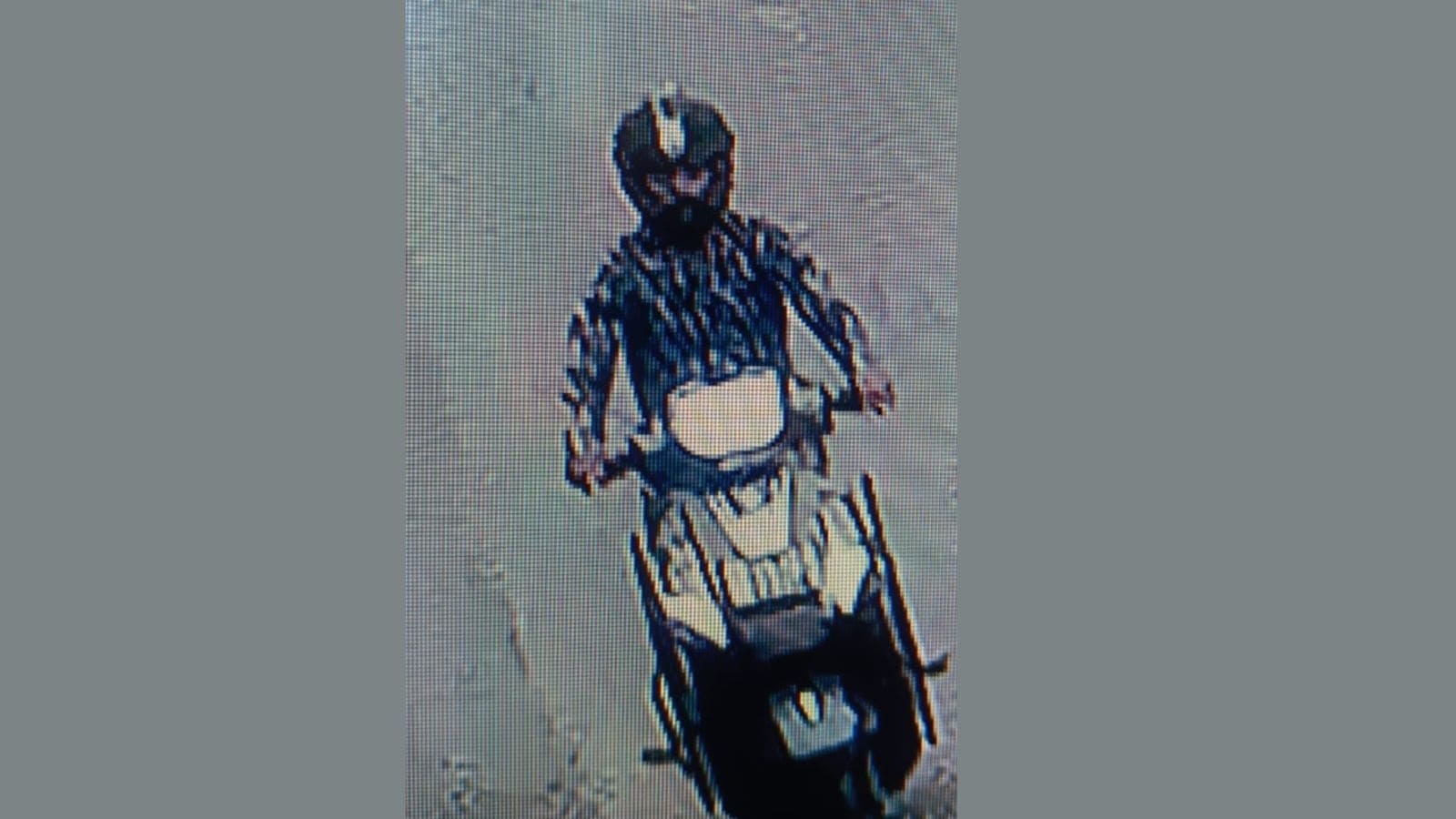 Delhi Police nab man who snatched Lok Sabha MP's chain, recover jewellery and scooter