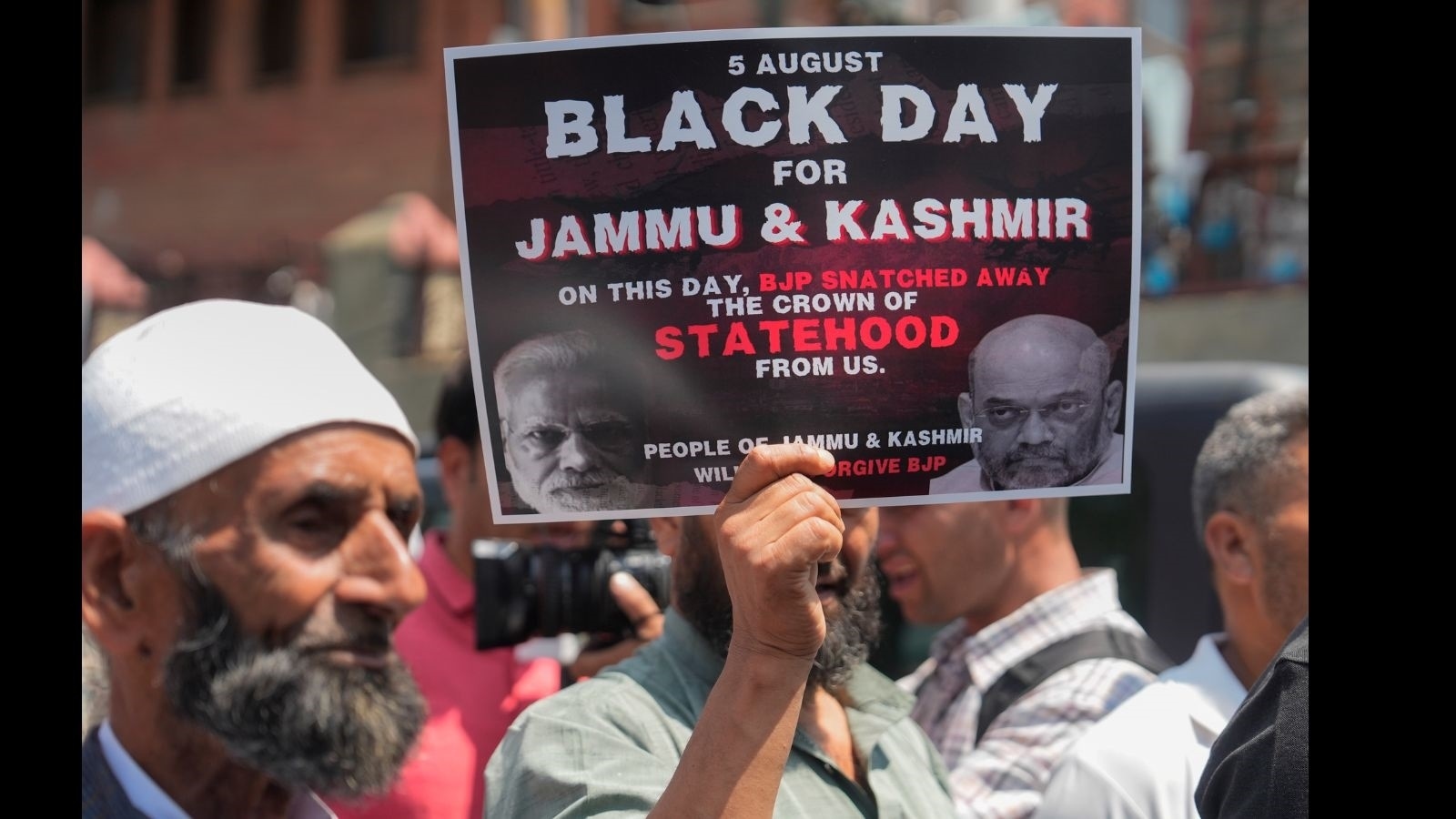 ‘Thousands of police deployed… this tells the story of J&K':  Parties across Valley protest to mark 6 years since Article 370 abrogation