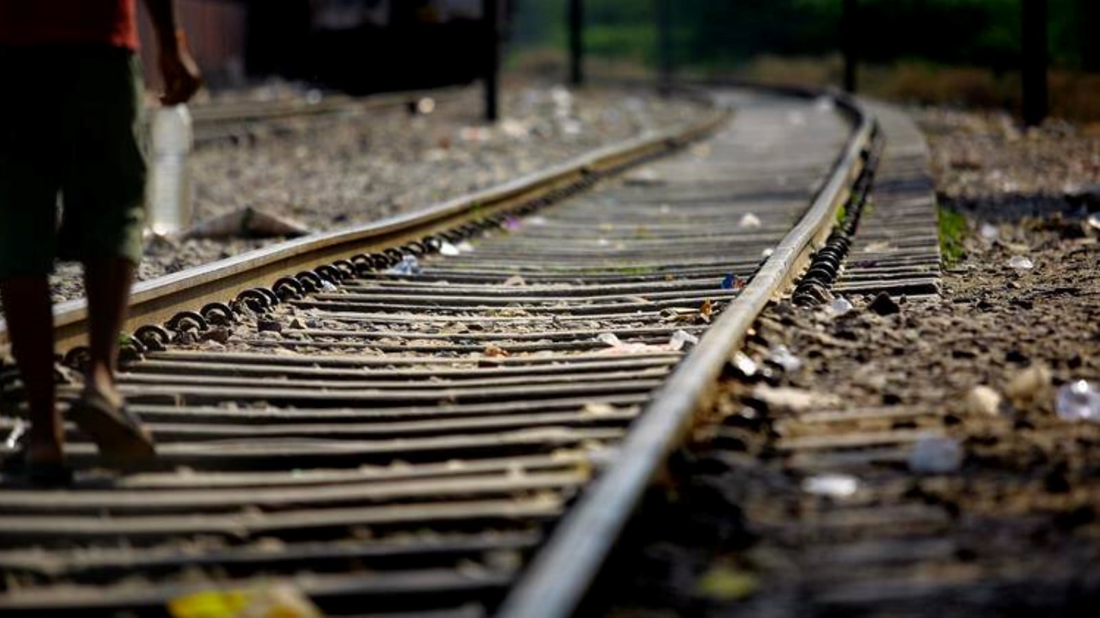 Tewari raises railway station work, govt says no fixed timeline can be given for completion