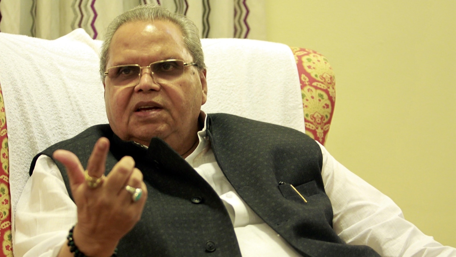 ‘Fearless politics, simplicity in public life': Tribute pour in for former J&K Guv Satyapal Malik