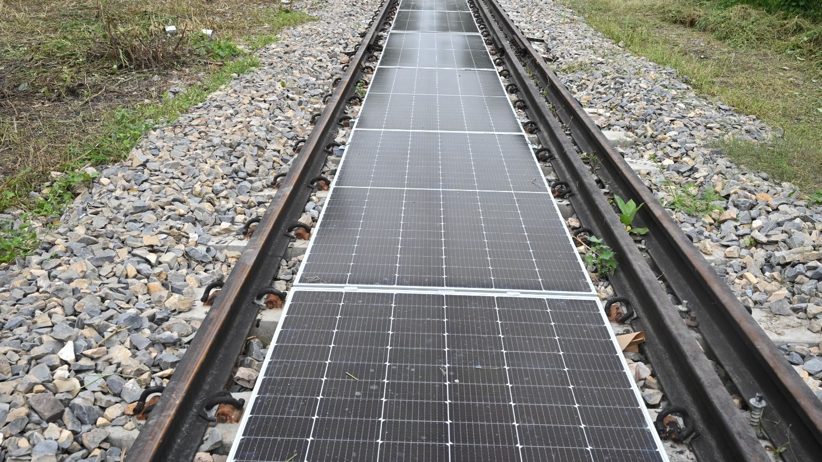 Varanasi becomes India's first city to get portable solar panels between railway tracks