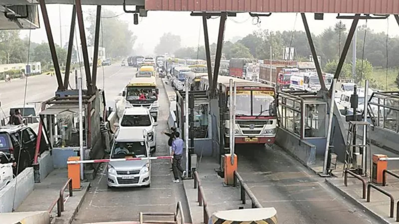 ‘A regime of perpetual tolling': Public Accounts Committee flags current tolling system, recommends creation of AERA-like tariff authority to ensure fairness
