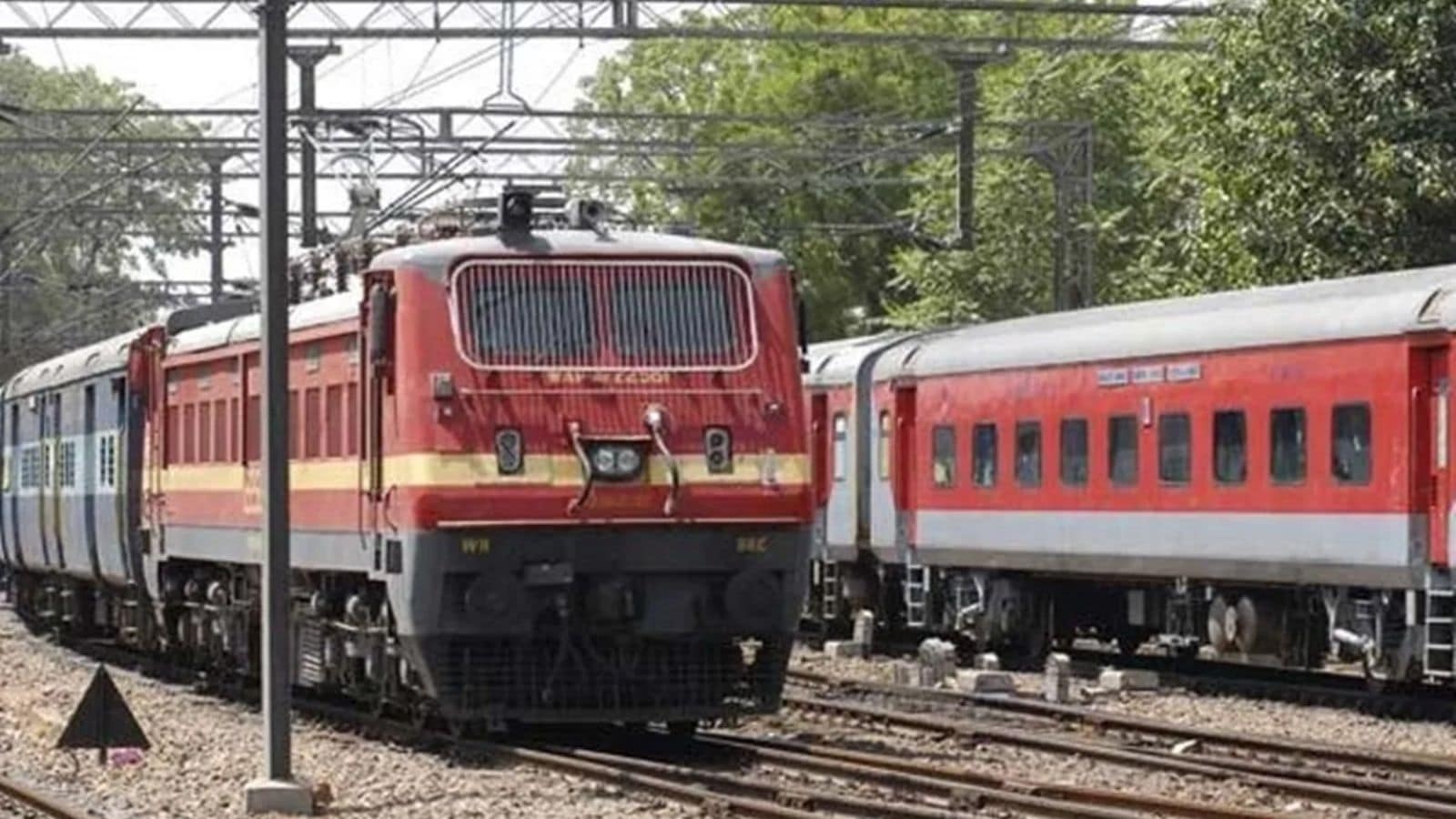 Ahead of Diwali & Chhath, Railways announces discount on return fares under ‘Round Trip Package'