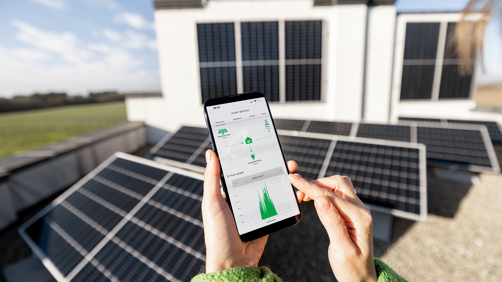 Momentum Energy Teams Up with Solargain to Empower Australian Homes and Small to Medium-sized Businesses with Solar and Battery Energy Solutions