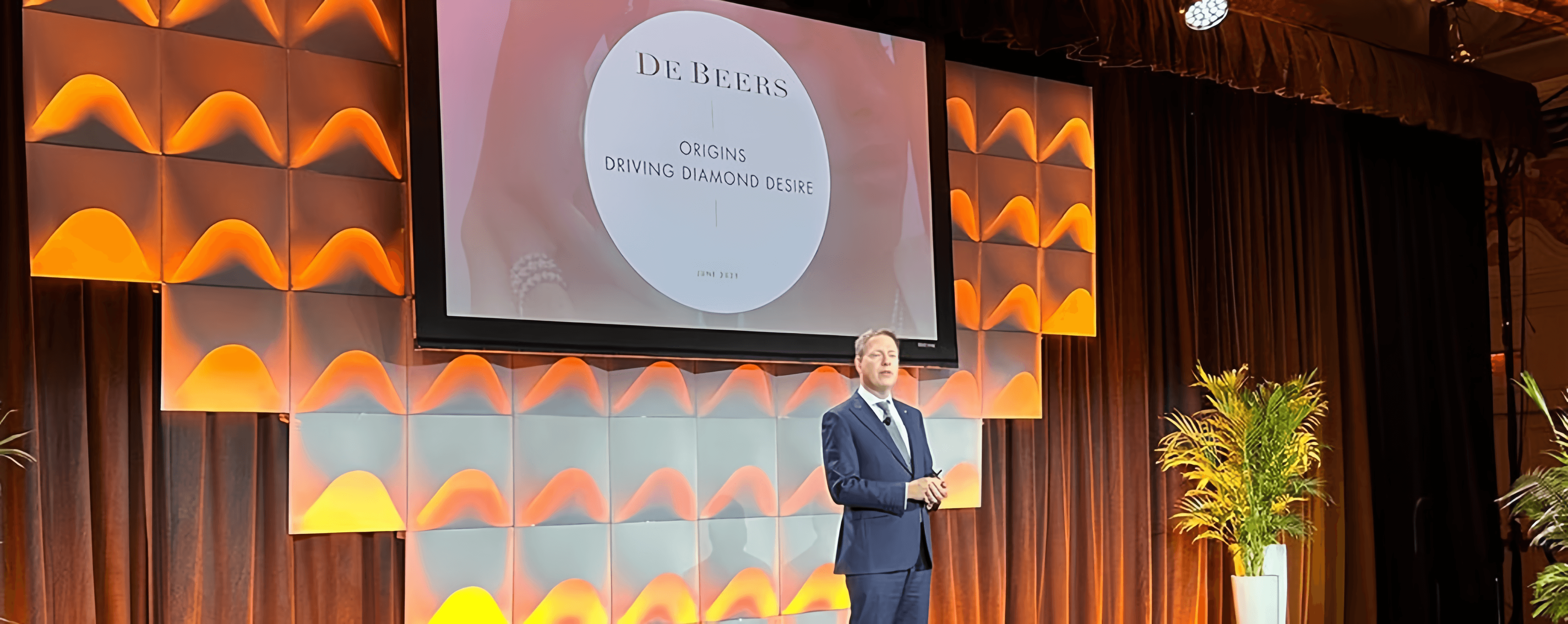 De Beers launches ‘Ombré Desert Diamonds' jewellery beacon and ‘Origin, De Beers Group' polished diamonds