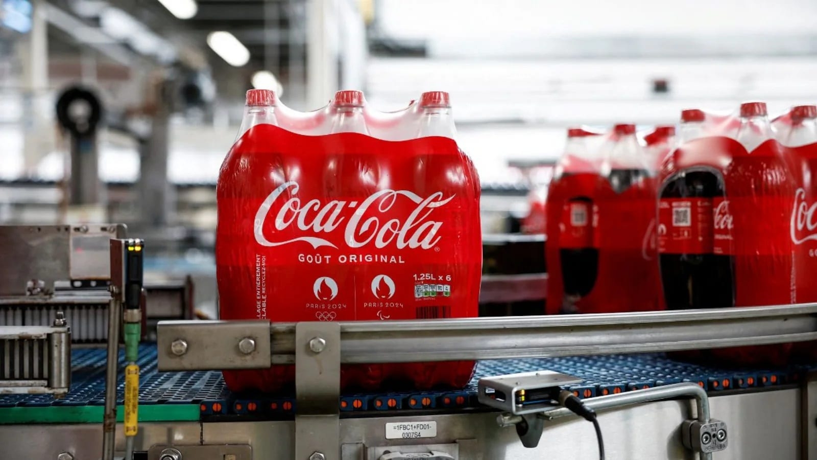 Jubilant Bhartia Plans Rs 5,650 Crore NCDs To Fund Coca-Cola Bottler Deal