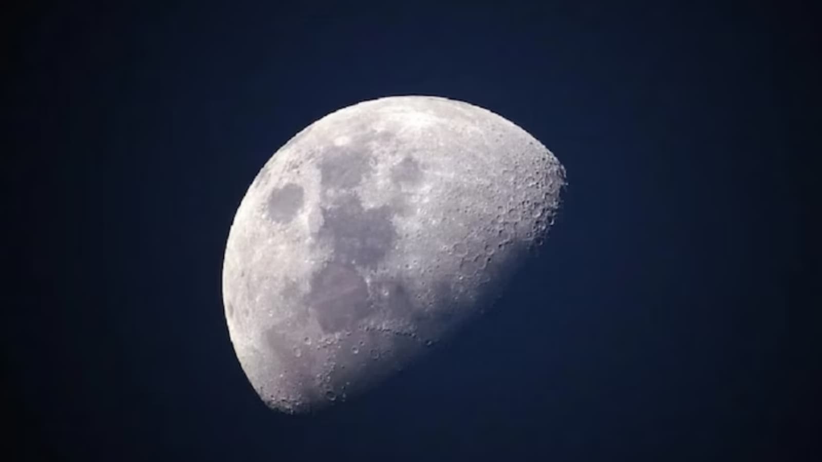 Moon Drifting Away: Will Earth Have 25 Hour Days?
