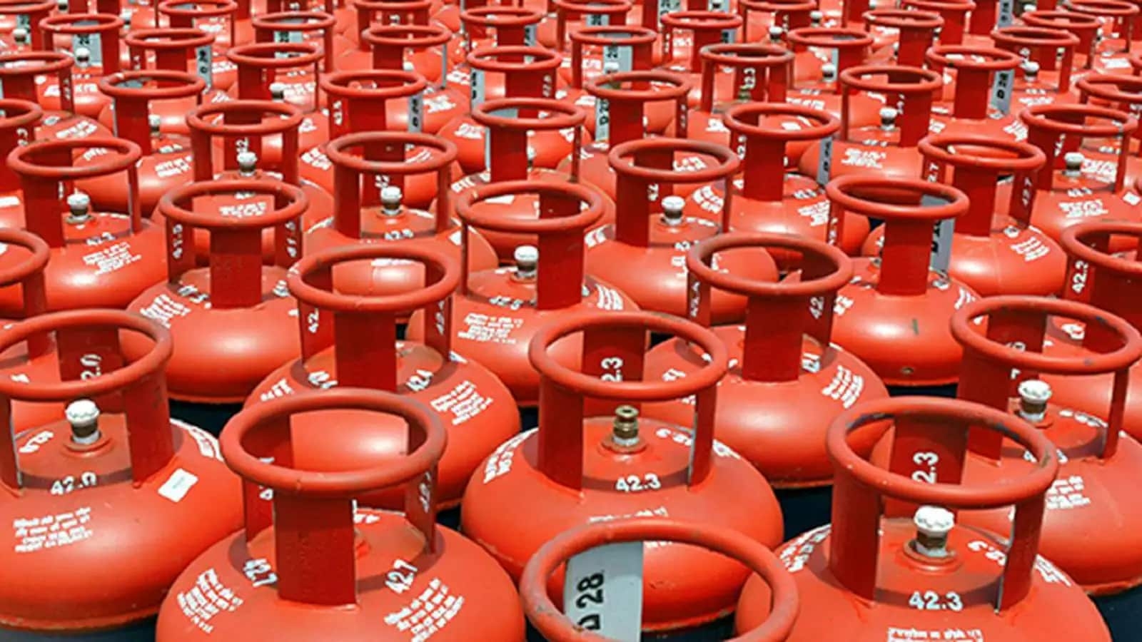 Commercial LPG Cylinder Gets Cheaper By Rs 58.50 From July 1; Check City-Wise Rates