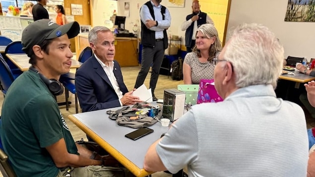 Prime Minister Mark Carney visits his hometown of Fort Smith, N.W.T.