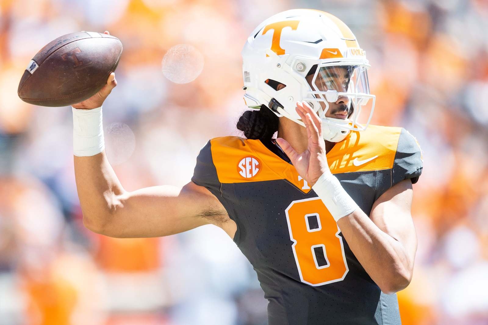 Former Tennessee QB Nico Iamaleava officially transferring to UCLA