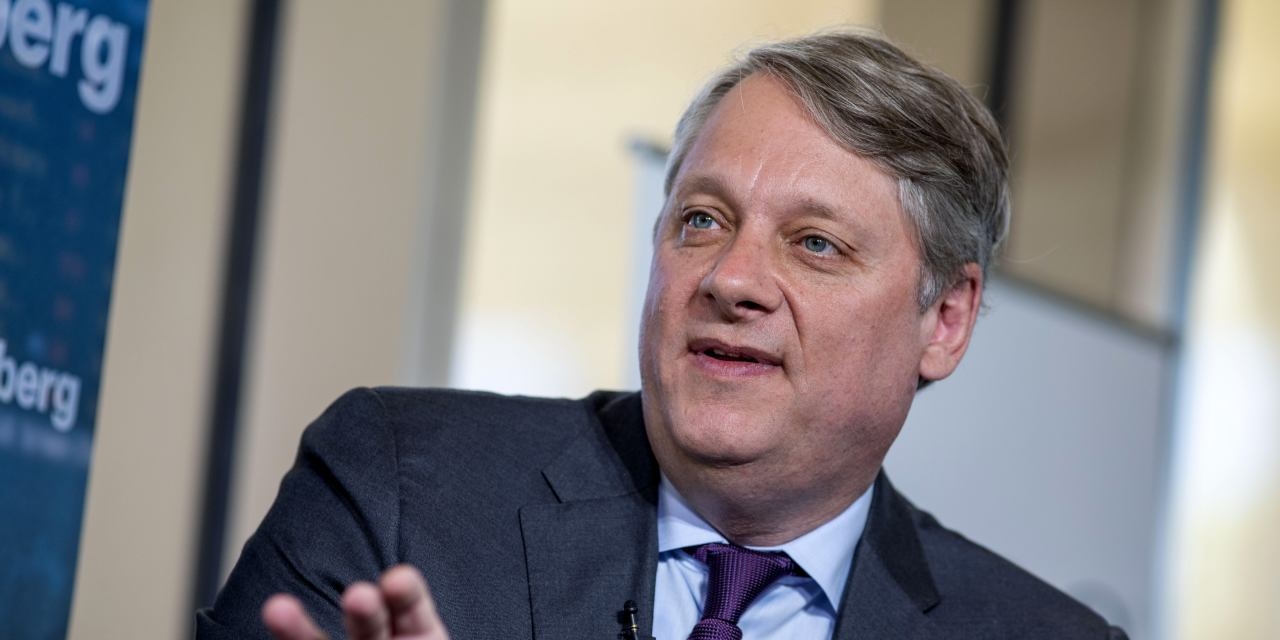 Bond Giant Pimco Dismisses Trump's Threats to Fed's Powell