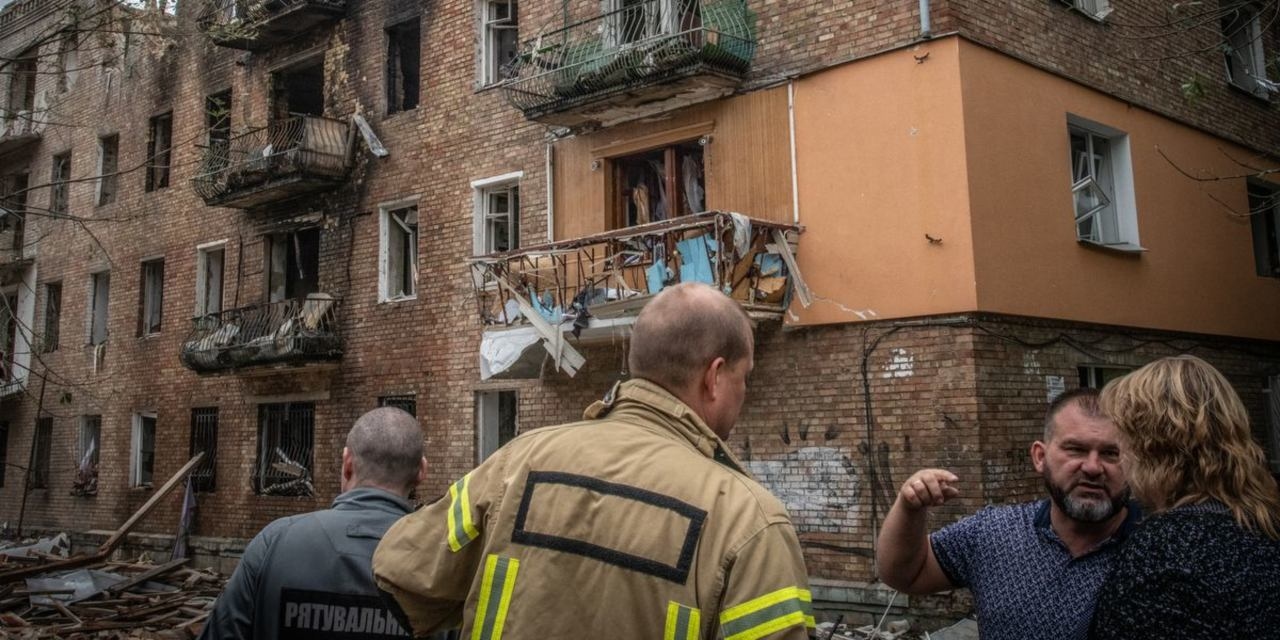 Under the Rubble in Kyiv, Rising Death Toll From a Russian Strike