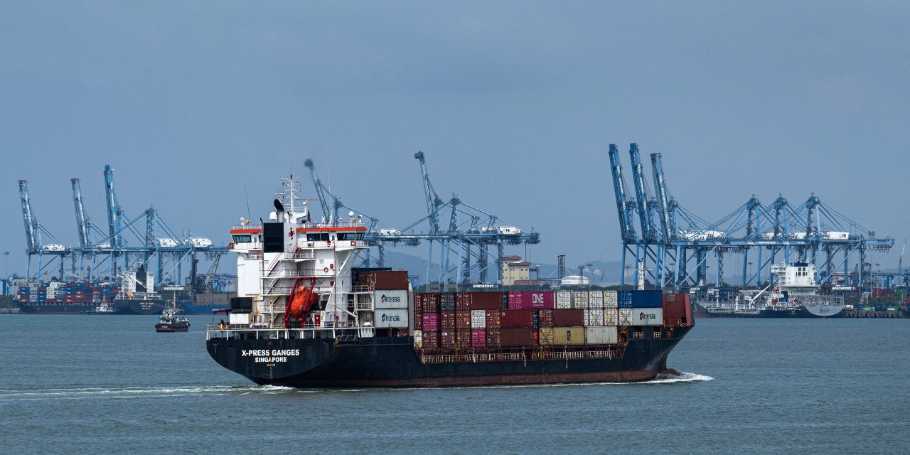 Malaysia's MMC Port Plans to Meet Investors Before Up to $2.0 Billion IPO