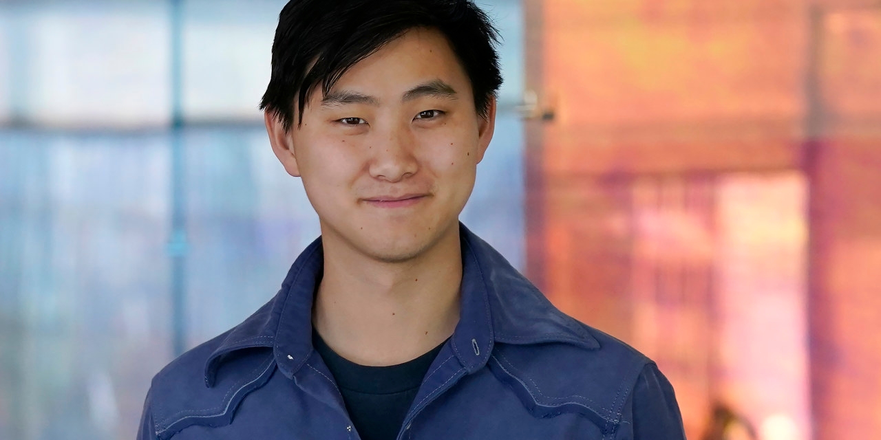 Meta in Talks to Invest $14 Billion in Scale AI, Hire CEO Alexandr Wang