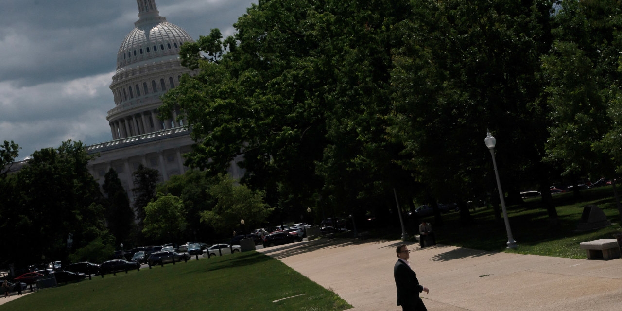 U.S. Sets August Deadline for Debt Ceiling