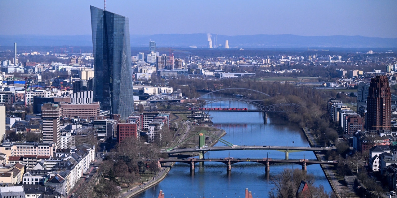 ECB's New Strategy Emphasizes ‘Forceful' Responses to Inflation Shifts