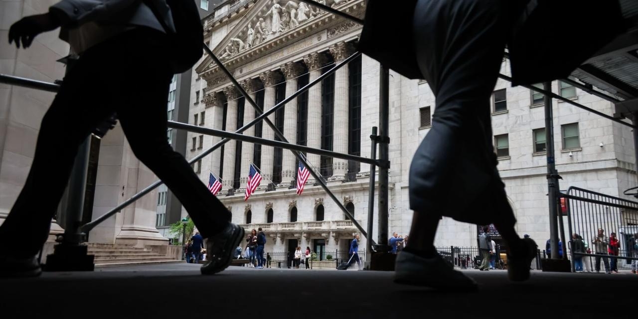 The Ditch-America Trade Now Has Its Own Acronym: ABUSA