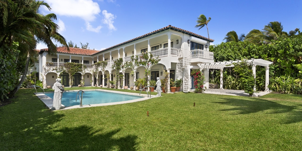 California Billionaires Pay $48.5 Million for Oceanfront Villa in Palm Beach