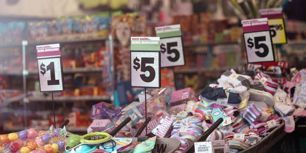 Podcast: Why Americans Are Turning to Discount Stores