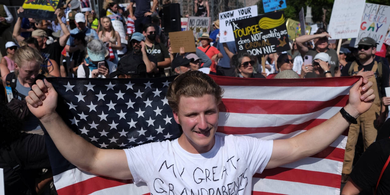 Thousands Assemble at Texas Capitol After Threats