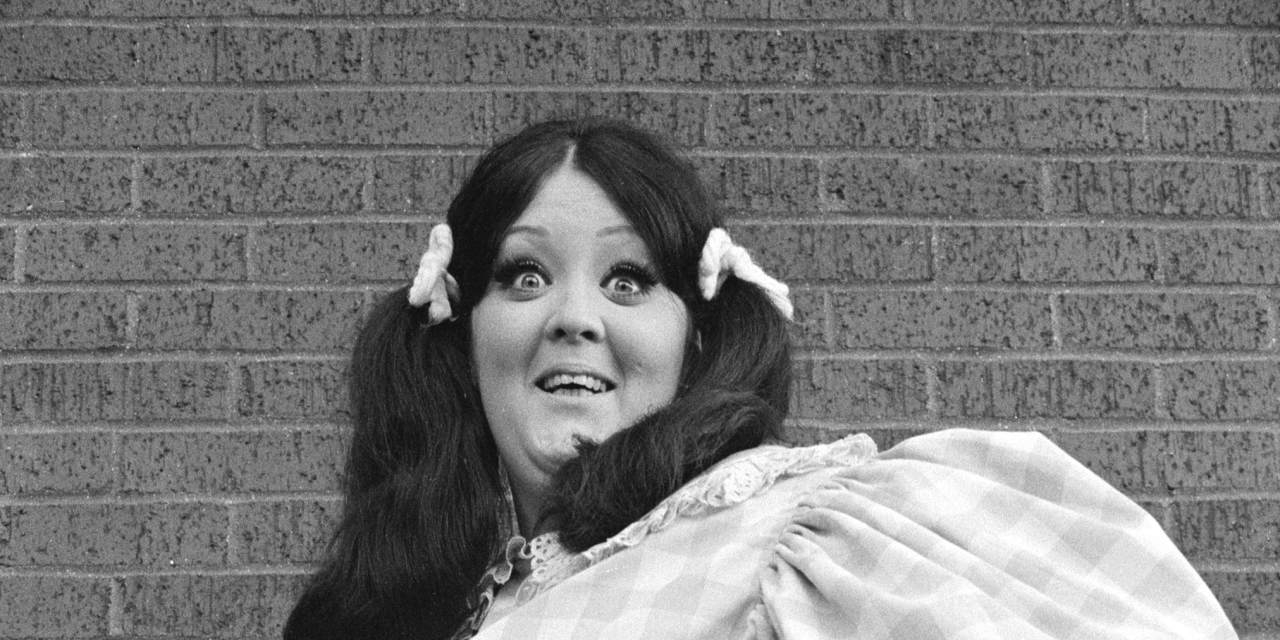 Lulu Roman, ‘Hee Haw' Star and Gospel Singer, Dies at 78