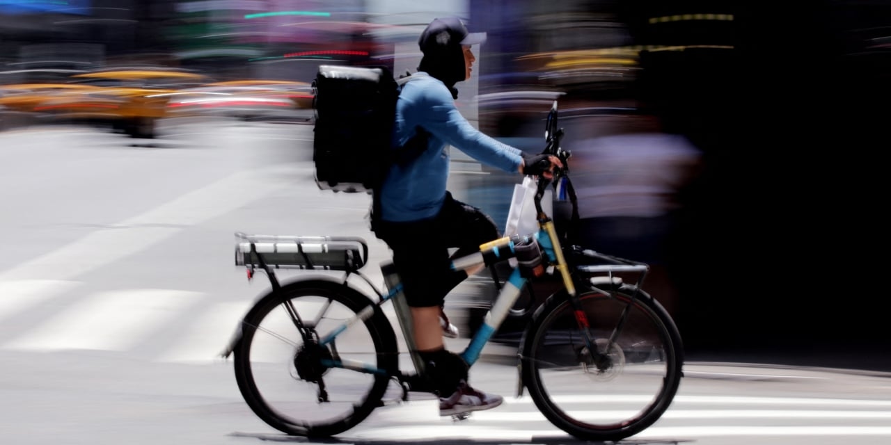New York Has a New E-Bike Speed Limit—and No Way to Enforce It